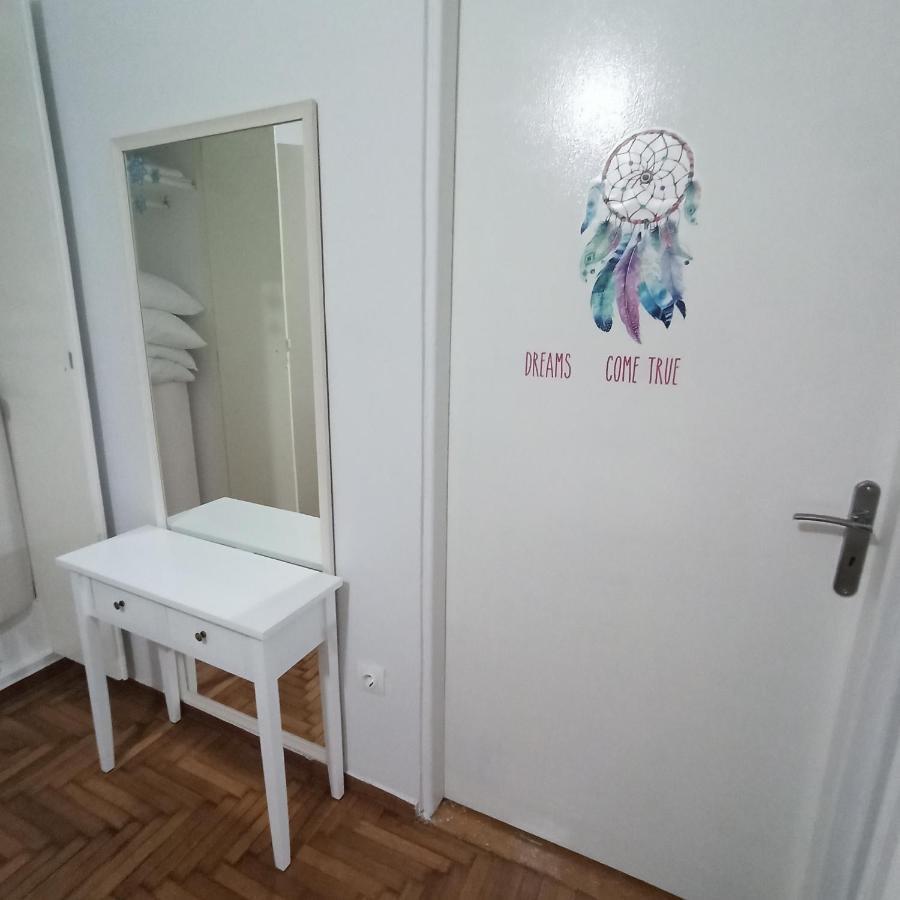 Chrishome Athena Bagian luar foto